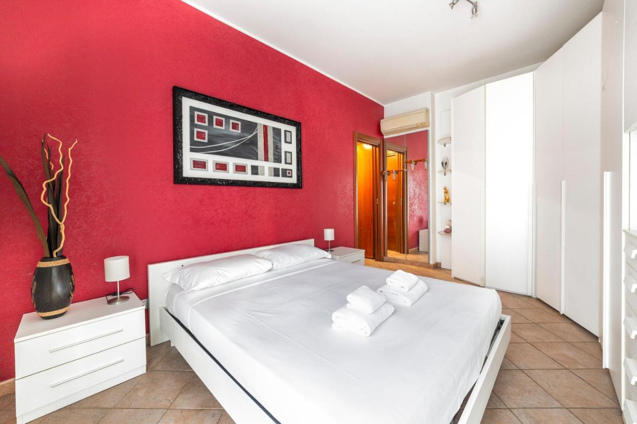 Martesana Flat With Balcony - M1 Gorla And Turro