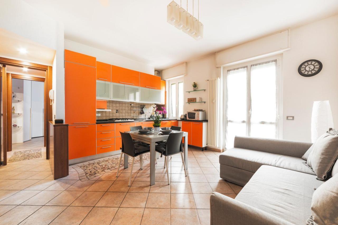 Martesana Flat With Balcony - M1 Gorla And Turro * Milano