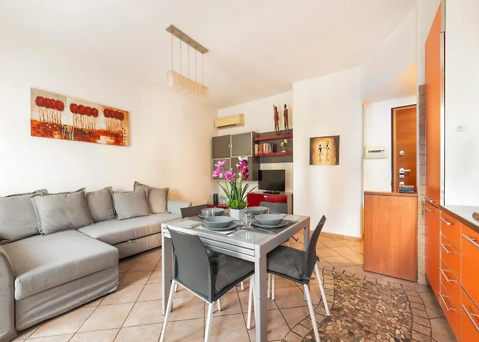 Martesana Flat With Balcony - M1 Gorla And Turro