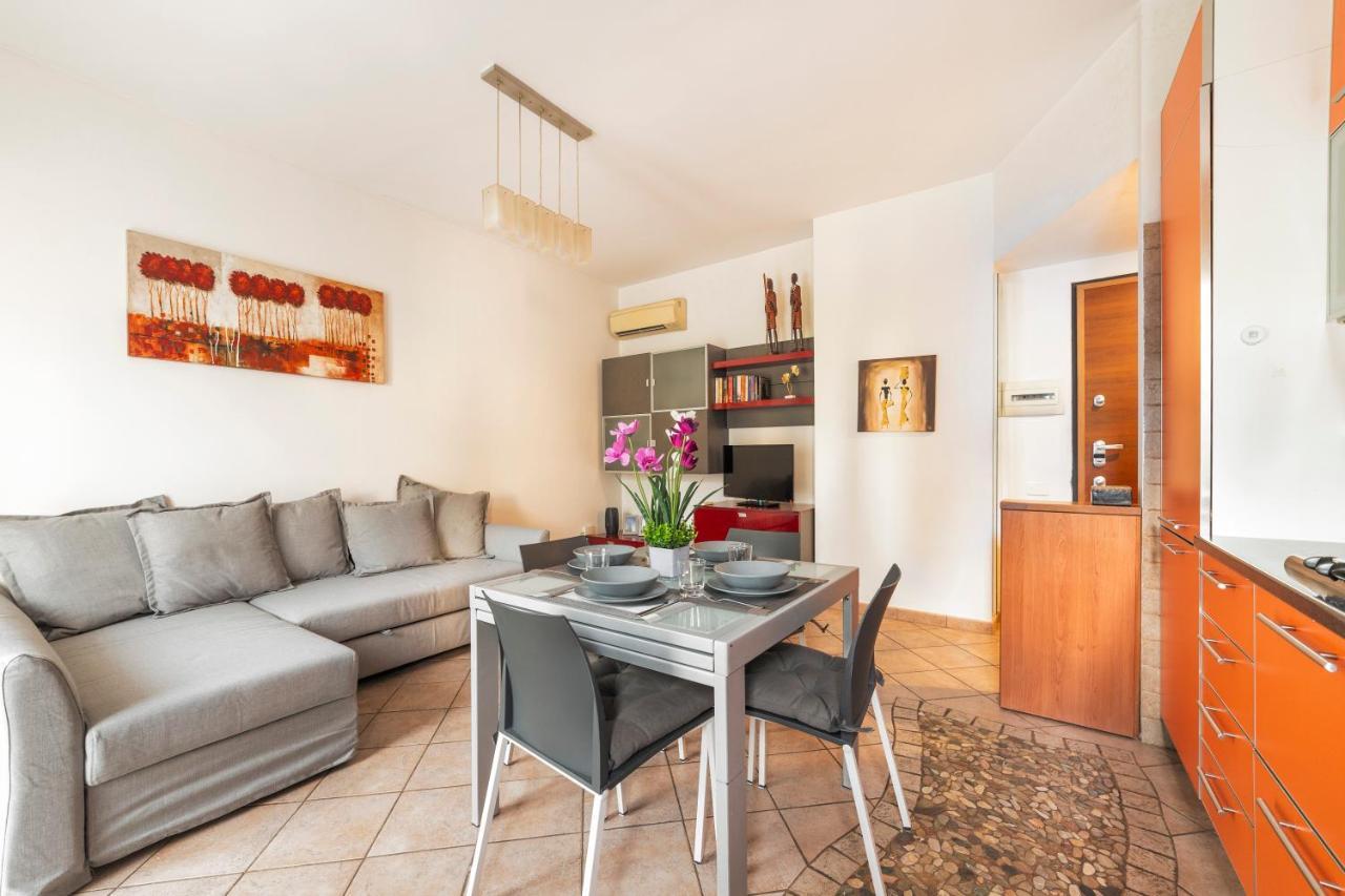 Martesana Flat With Balcony - M1 Gorla And Turro Apartment Mailand
