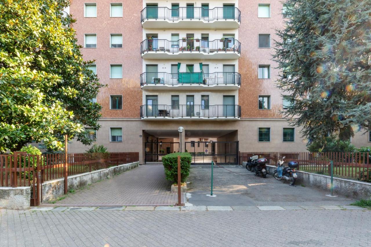 Apartment Martesana Flat With Balcony - M1 Gorla And Turro *